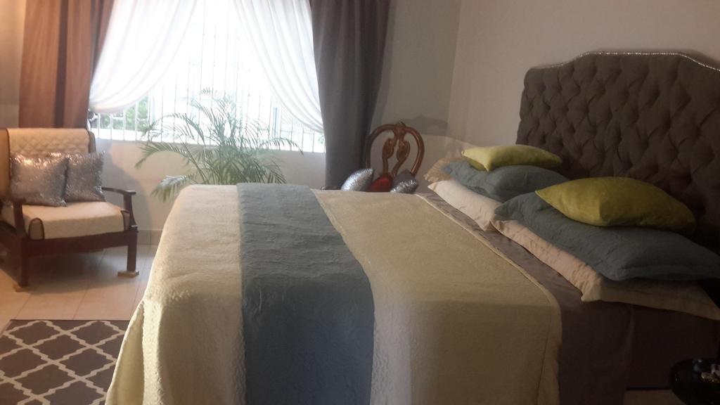 Lorenton Hideaway Lucea Ngoại thất bức ảnh